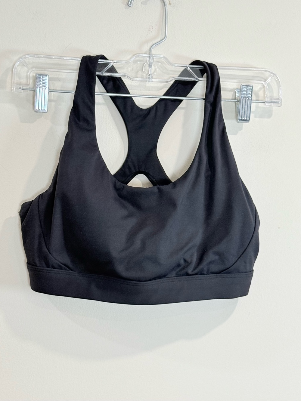 🔥Athleta Black Racerback Sports Bra - Women Intimates Size M EC🔥